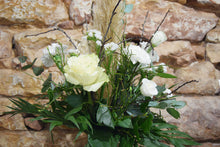 Lade das Bild in den Galerie-Viewer, Eleganz in weiß