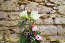 Lade das Bild in den Galerie-Viewer, Blumenstrauß Edler Trumpf