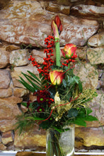 Lade das Bild in den Galerie-Viewer, Blumenstrauß Dornröschen