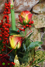 Lade das Bild in den Galerie-Viewer, Blumenstrauß Dornröschen