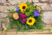 Lade das Bild in den Galerie-Viewer, Bunter Sommertag

