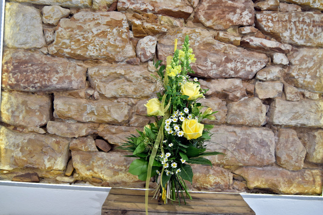 Blumenstrauß strahlendes Lächeln