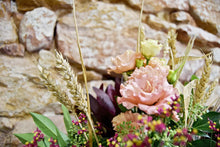 Lade das Bild in den Galerie-Viewer, Blumenstrauß Goldene Natürlichkeit
